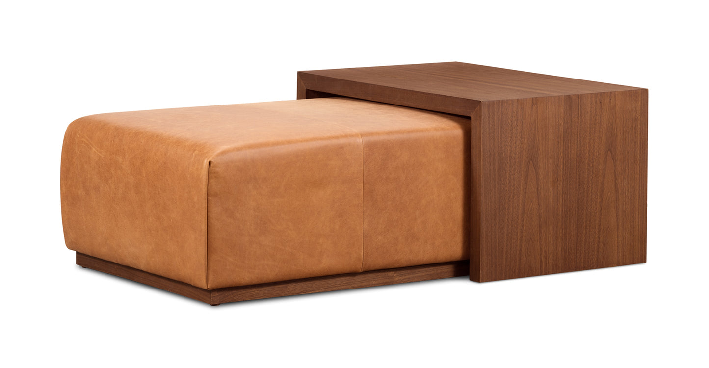Pouf in pelle Jarmo con tavolo in noce